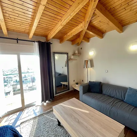 Apartment Deluxe With Sea View *